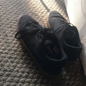 Black nike sb shoes w brown gums